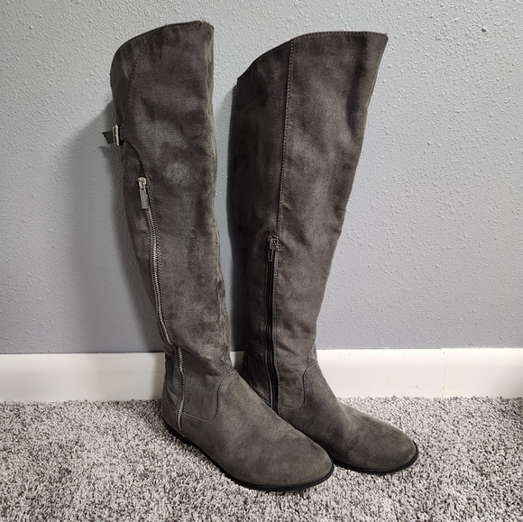 Express Women's Gray Suede Knee-High Boots - Picture 2 of 10